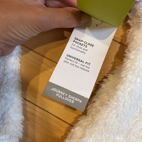 NWT Eddie Bauer Journey Sherpa Pullover - Picture 6 of 10